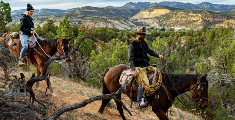 Zion Ponderosa Ranch Resort: East Zion Pine Knoll Horseback Tour
